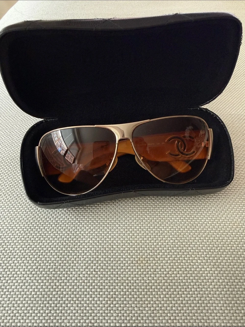 CHANEL Brown Gradient Aviator Sunglasses with Black Quilted Case
